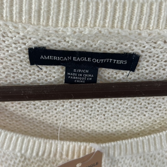🌿 American Eagle women’s size small off-white, cableknit sweater lightweight🌿 - Picture 2 of 7